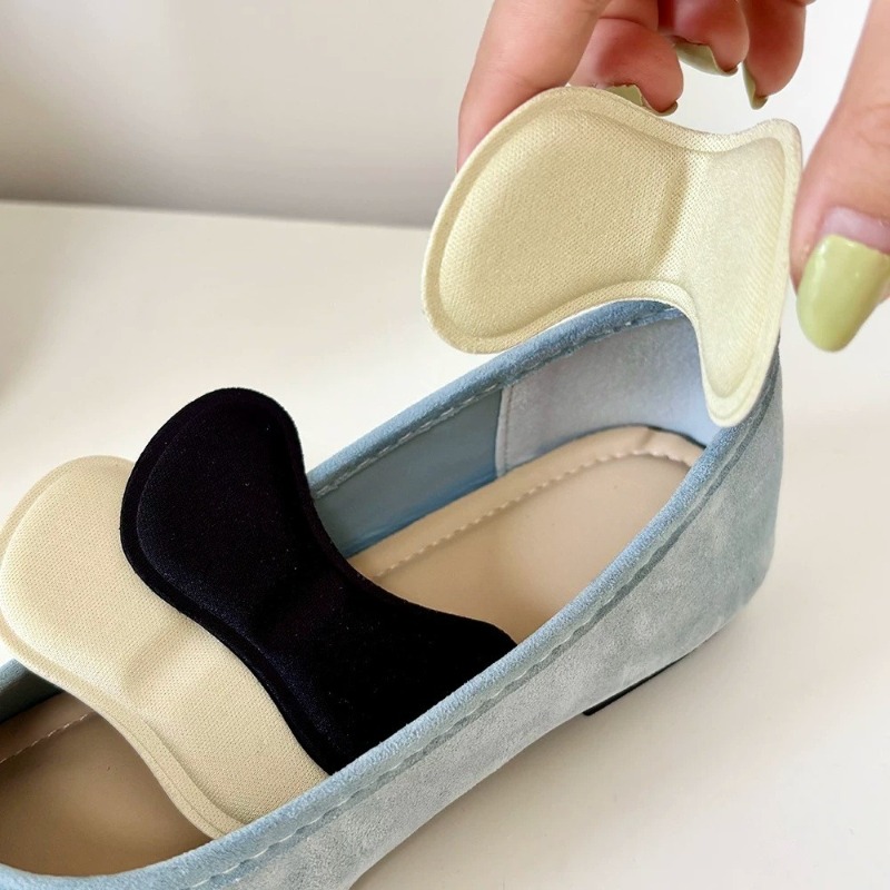 Self-stick Sponge Heel Grips S - Sneaker Care บทวิจารณ์และราคา