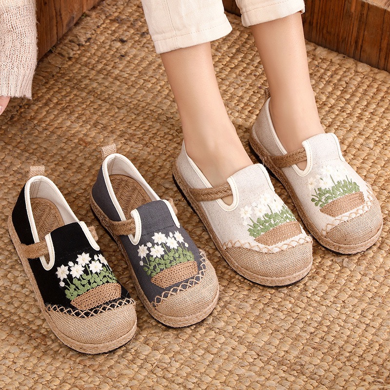 Veowalk Flowers Embroidered Wo - Sneaker Vegan บทวิจารณ์และราคา